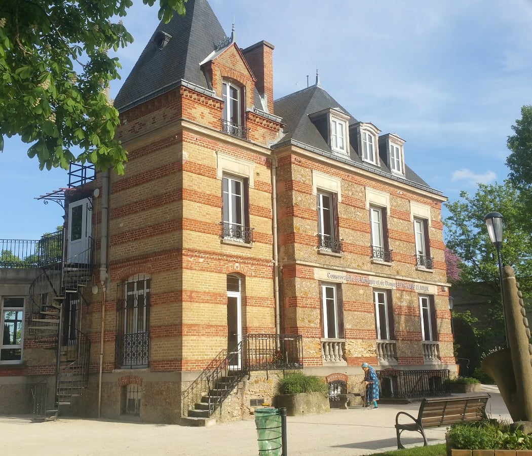 Conservatory Of Music And Dance De Pierrefitte 1